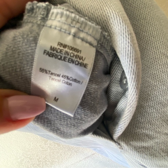 YFB Every Jumpsuit Denim Light Blue Short Sleeve Casual Button Down Tencel SZ M - Picture 8 of 9